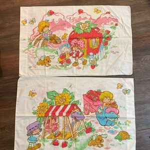 Vintage Set of two double sided strawberry shortcake pillowcases
